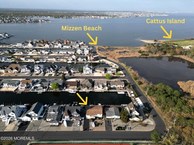 1964 Seaman Court, Toms River, NJ 08753