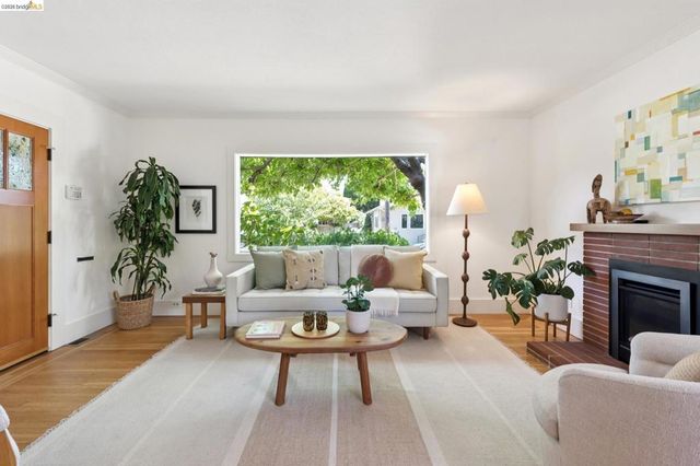 1645 Capistrano Ave, Berkeley, CA 94707
