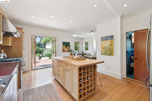 1645 Capistrano Ave, Berkeley, CA 94707