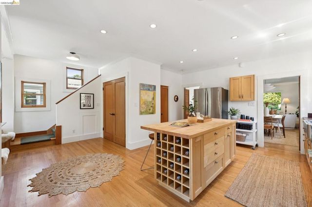 1645 Capistrano Ave, Berkeley, CA 94707