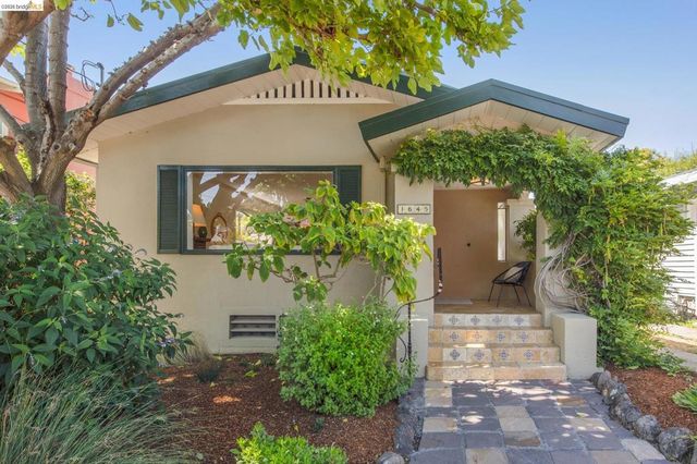 1645 Capistrano Ave, Berkeley, CA 94707
