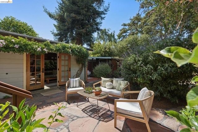 1645 Capistrano Ave, Berkeley, CA 94707