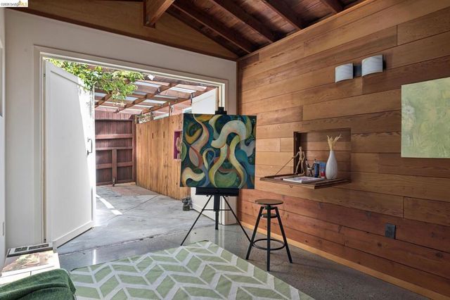 1645 Capistrano Ave, Berkeley, CA 94707