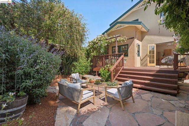 1645 Capistrano Ave, Berkeley, CA 94707