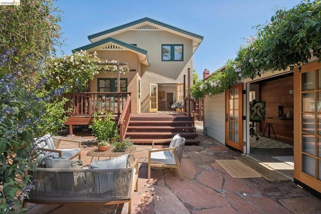 1645 Capistrano Ave, Berkeley, CA 94707