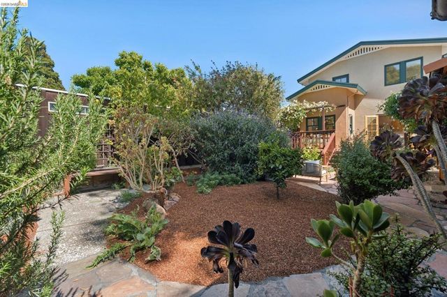 1645 Capistrano Ave, Berkeley, CA 94707