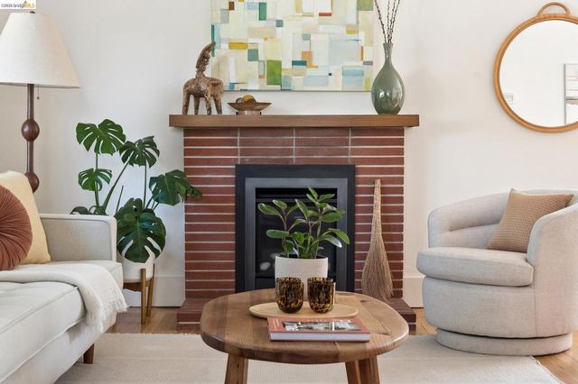 1645 Capistrano Ave, Berkeley, CA 94707
