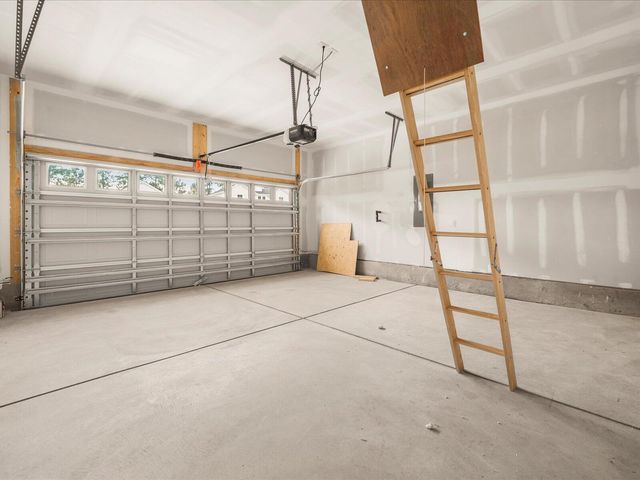 327 Calm Water Way, Summerville, SC 29486