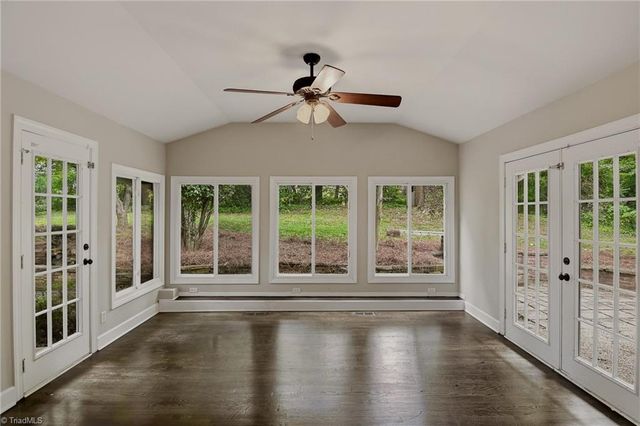 1000 Huntingdon Road, Winston-salem, NC 27104