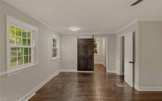 1000 Huntingdon Road, Winston-salem, NC 27104