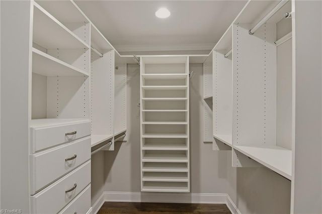 1000 Huntingdon Road, Winston-salem, NC 27104