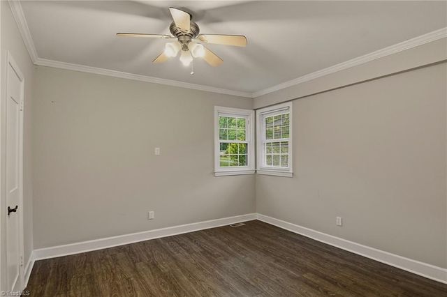 1000 Huntingdon Road, Winston-salem, NC 27104