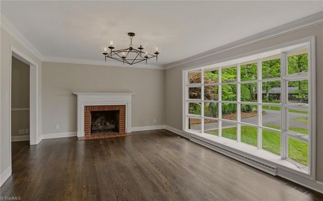 1000 Huntingdon Road, Winston-salem, NC 27104