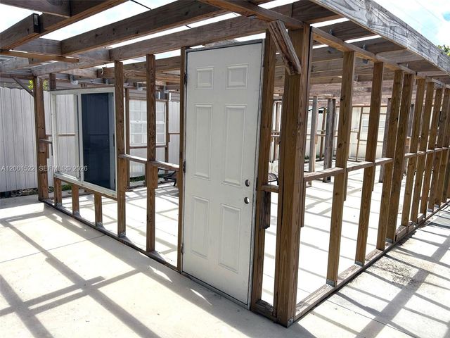10401 NW 33rd Avenue, Miami, FL 33147
