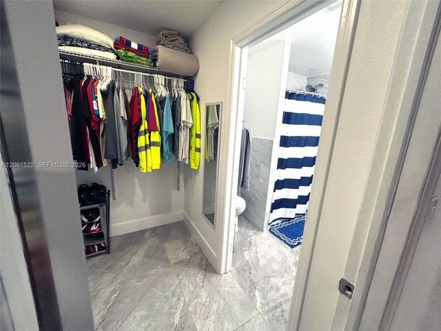 10401 NW 33rd Avenue, Miami, FL 33147