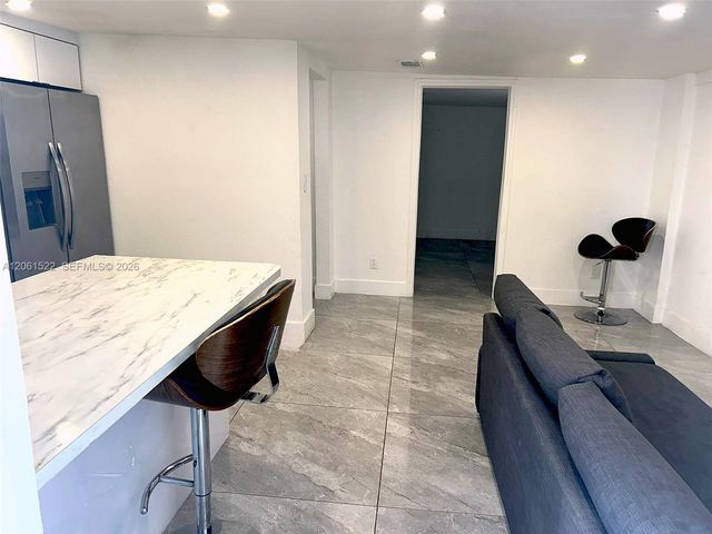 10401 NW 33rd Avenue, Miami, FL 33147