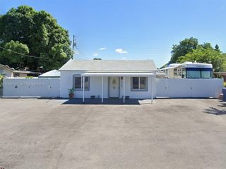 10401 NW 33rd Avenue, Miami, FL 33147