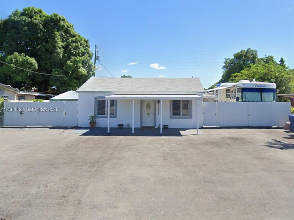 10401 NW 33rd Avenue, Miami, FL 33147