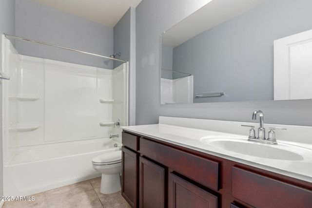 1016 W BEACON Drive, Casa Grande, AZ 85122