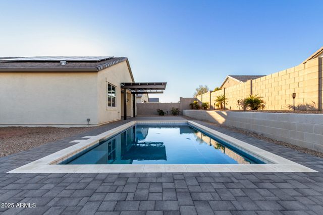 1016 W BEACON Drive, Casa Grande, AZ 85122