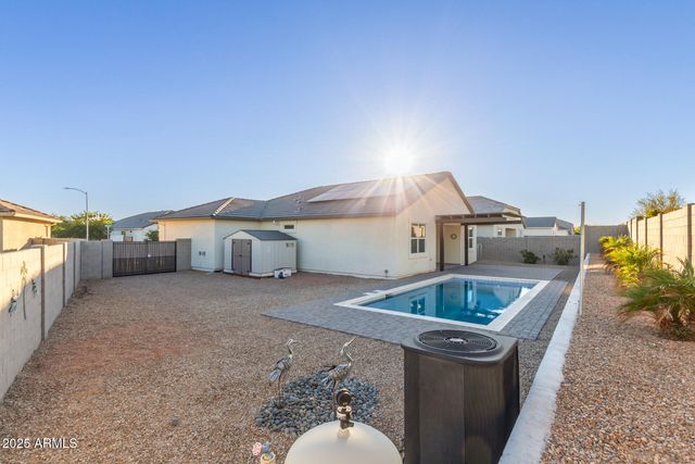 1016 W BEACON Drive, Casa Grande, AZ 85122