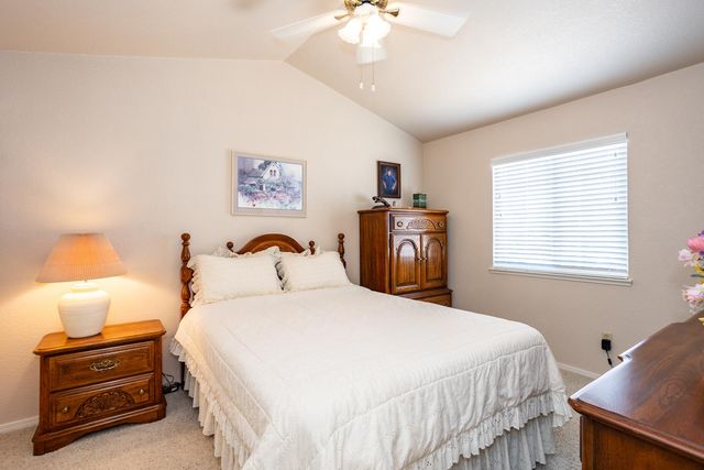 4332 Copper Cliff Ln, Modesto, CA 95355