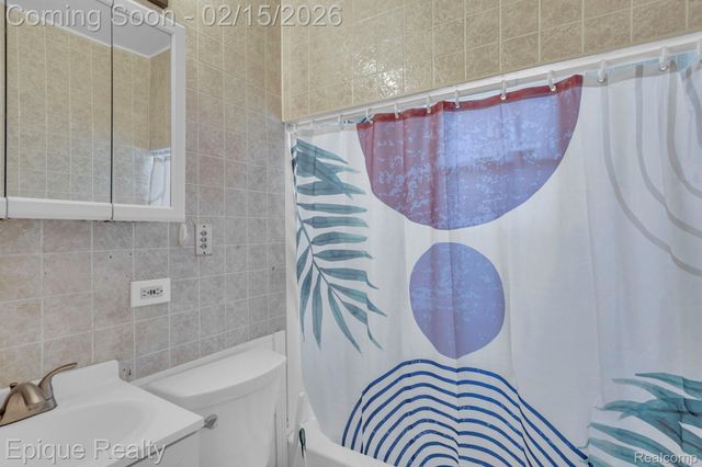 361 Buckingham Avenue, Flint, MI 48507