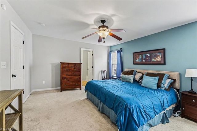 4562 Westhill Place, Kernersville, NC 27284