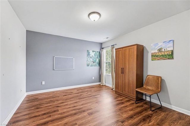 4562 Westhill Place, Kernersville, NC 27284