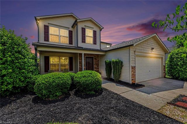 4562 Westhill Place, Kernersville, NC 27284