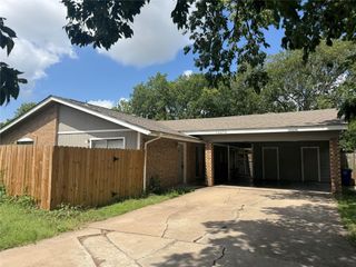 10622 Golden Quail DR A, Austin, TX 78758