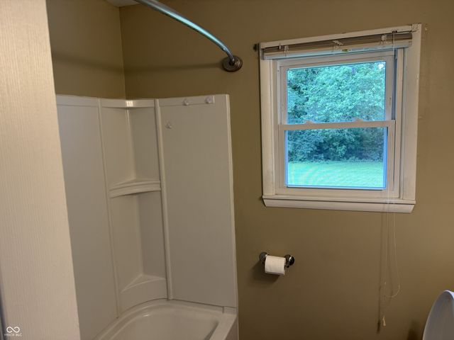 501 E South Street, Ladoga, IN 47954