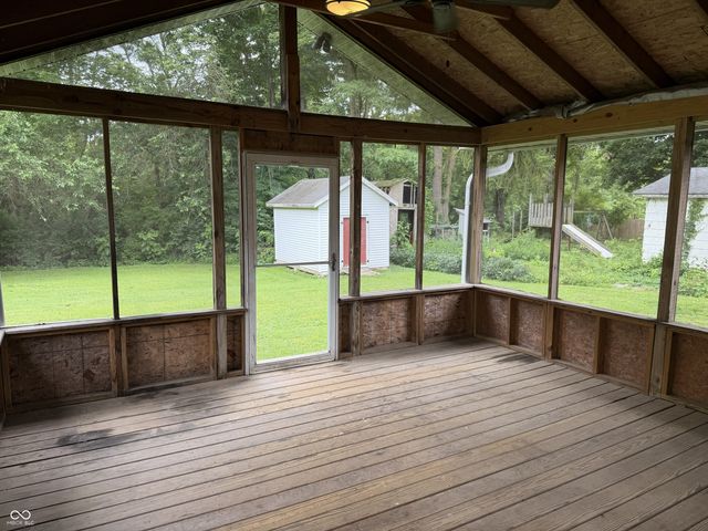 501 E South Street, Ladoga, IN 47954