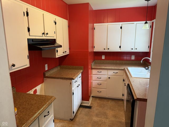 501 E South Street, Ladoga, IN 47954