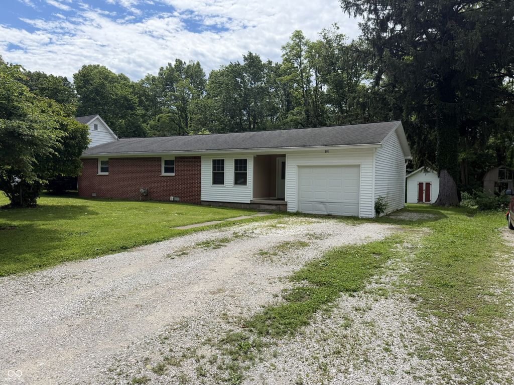 501 E South Street, Ladoga, IN 47954