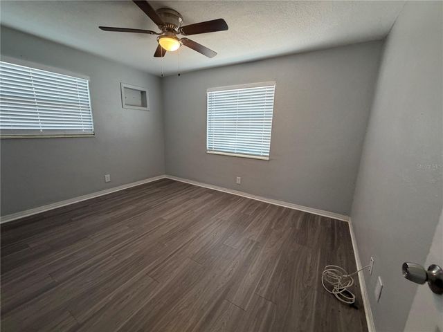 2935 DR MARTIN LUTHER KING JR STREET S, St Petersburg, FL 33705