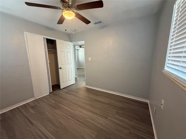 2935 DR MARTIN LUTHER KING JR STREET S, St Petersburg, FL 33705