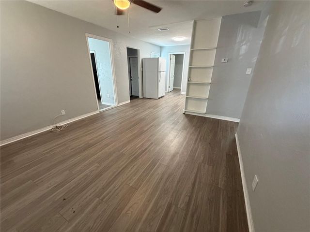 2935 DR MARTIN LUTHER KING JR STREET S, St Petersburg, FL 33705