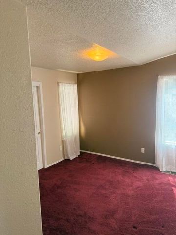 5579 Mansfield Place NW, Albuquerque, NM 87114