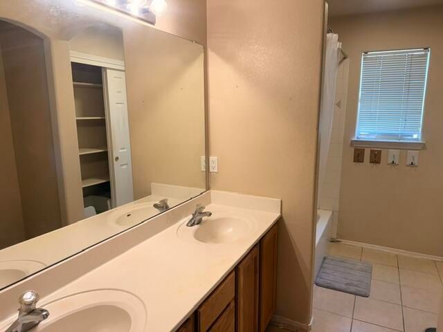 5579 Mansfield Place NW, Albuquerque, NM 87114