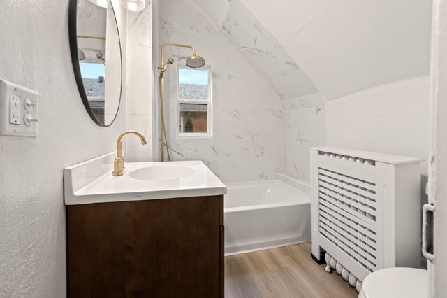 361 8th Avenue S, Fargo, ND 58103