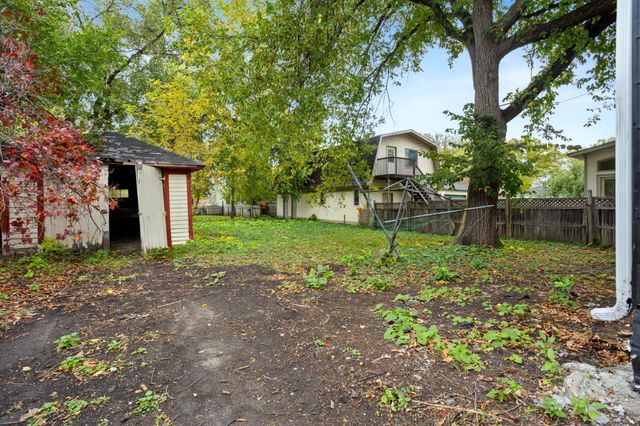 361 8th Avenue S, Fargo, ND 58103