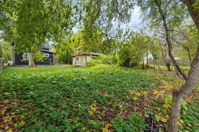 361 8th Avenue S, Fargo, ND 58103