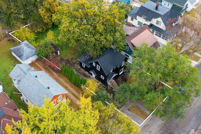 361 8th Avenue S, Fargo, ND 58103