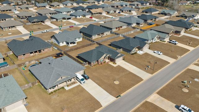 2609 Prominence Lane, Crestview, FL 32536