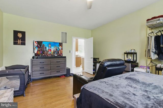 75 W BAY FRONT RD, Lothian, MD 20711