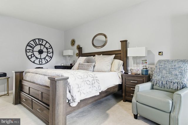75 W BAY FRONT RD, Lothian, MD 20711