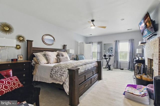 75 W BAY FRONT RD, Lothian, MD 20711