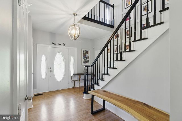 75 W BAY FRONT RD, Lothian, MD 20711