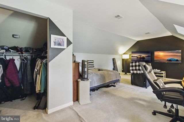 75 W BAY FRONT RD, Lothian, MD 20711